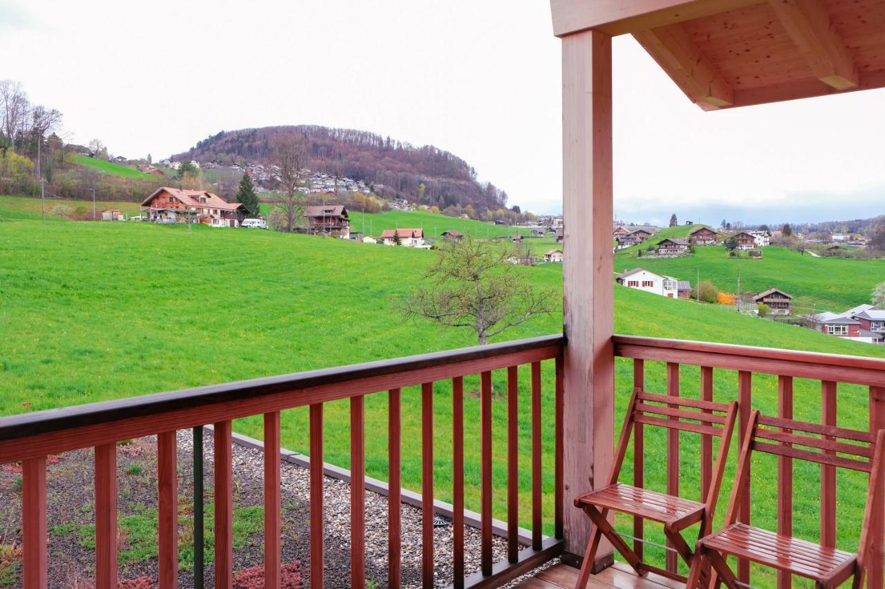 Niesen Apartment Spiez Exterior photo